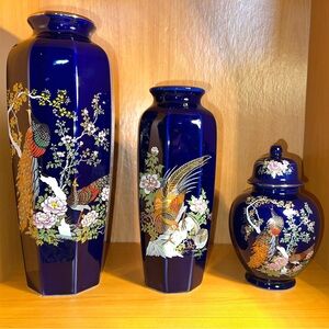 Vintage Japanese vases and ginger jar